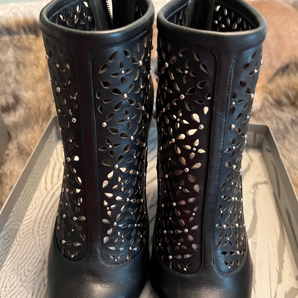 Alexander McQueen Booties - Picture 7 of 11